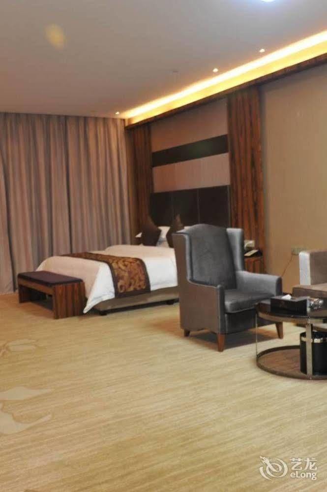 Ehrenburg Hotel Foshan Luaran gambar